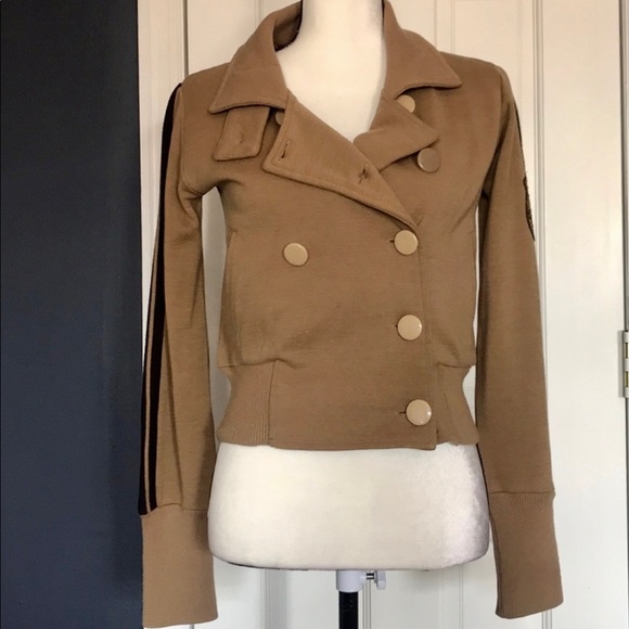 Guess jacket. - Picture 3 of 7